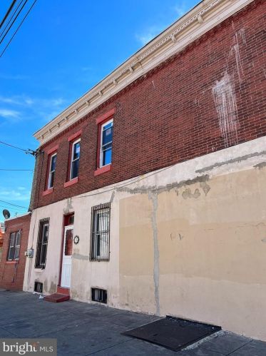 2401 Marshall St, Philadelphia PA  19148-3824 exterior