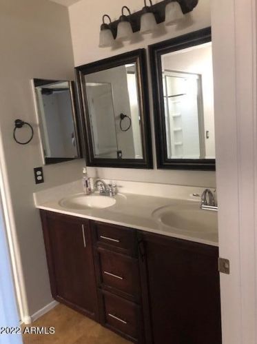 4849 5th Ave, Phoenix AZ  85041-3144 exterior