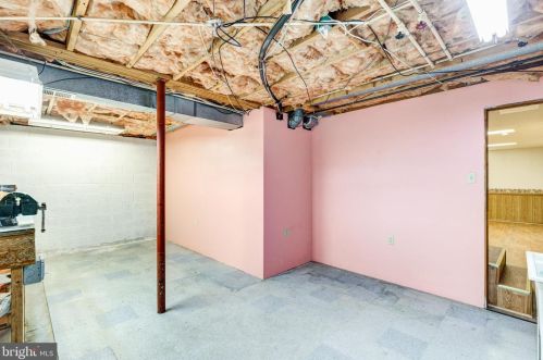 453 Columbus Ave, Littlestown PA 17340-1519 exterior