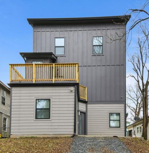 957 Ashby Grv, Atlanta GA  30314-3105 exterior