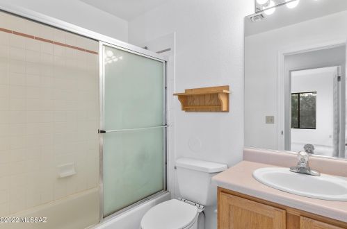 15595 Lago Del Oro Pkwy, Tucson AZ 85739-9568 exterior