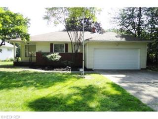 1197 Haverston Rd, Cleveland, OH 44124-1471