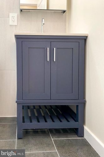 1153 Daly St, Philadelphia PA  19148-3018 exterior