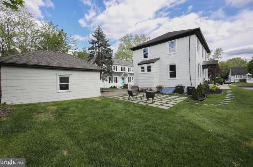 281 Rhoads Ave, Tavistock NJ  08033-1470 exterior