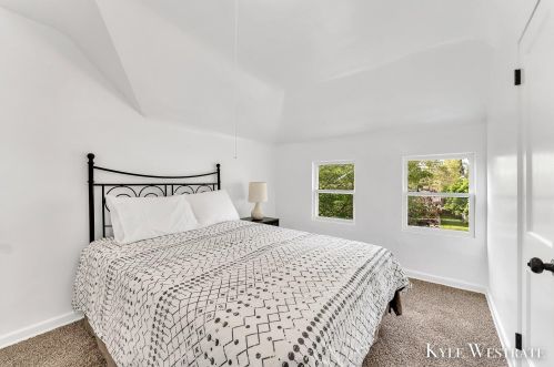 1130 Merritt St, Grand Rapids MI 49507-3350 exterior