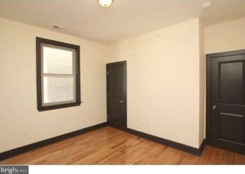 1905 18th St, Philadelphia PA  19121-3317 exterior