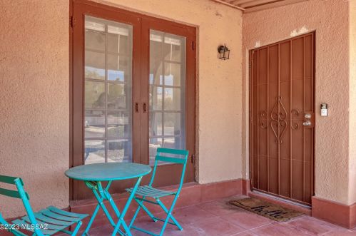 934 7th St, Tucson AZ  85719-5305 exterior