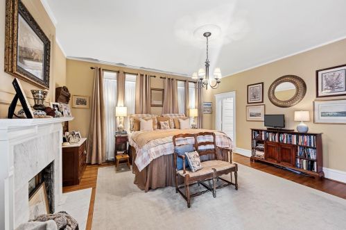 36 Portland Pl, Saint Louis MO 63108-1242 exterior