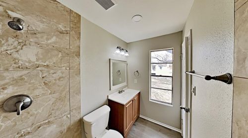 109 Cloudview Dr, Austin TX 78745-5618 exterior