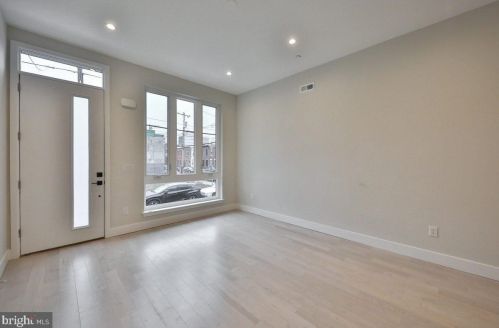 2404 Federal St, Philadelphia PA 19146-2432 exterior