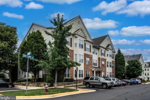 6476 Cheyenne Dr, Alexandria VA 22312-2354 exterior