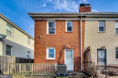 228 56 St, Washington DC 20019-6743 exterior