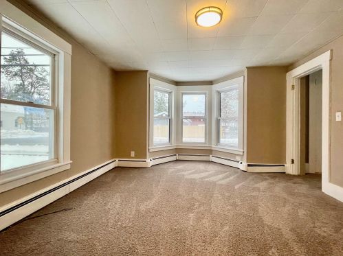 48 Pembroke Rd, Concord NH  03301-5642 exterior