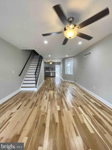 2320 Cambria St, Philadelphia PA  19134-4232 exterior