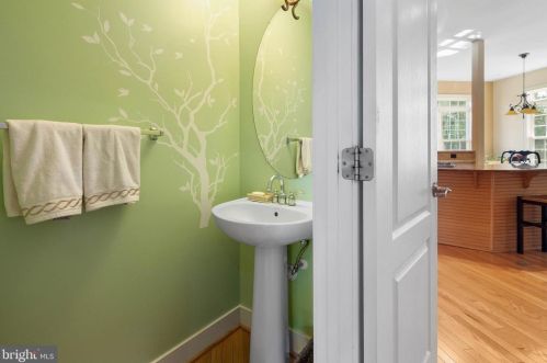 31792 Marsh Is Ave, Lewes DE 19958-3350 exterior