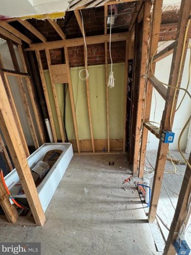 3425 Allegheny Ave, Philadelphia PA 19132-1021 exterior