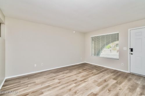 4079 Firethorn St, Tucson, AZ 85741-1003