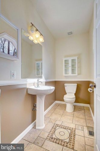 3310 Christines Way, Huntingtown MD 20639-3801 exterior