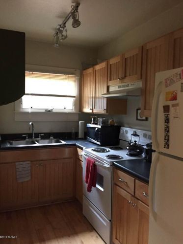 506 1st St, Tucson AZ  85705-7818 exterior