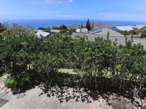 2344 Halekoa Dr, Honolulu HI 96821-1038 exterior