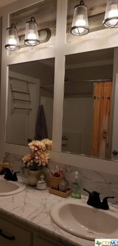 1876 Laguna, Spring Branch TX 78070 exterior