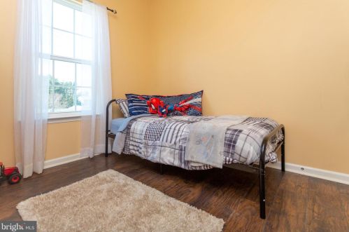 175 Moul Ave, Hanover PA 17331-2080 exterior