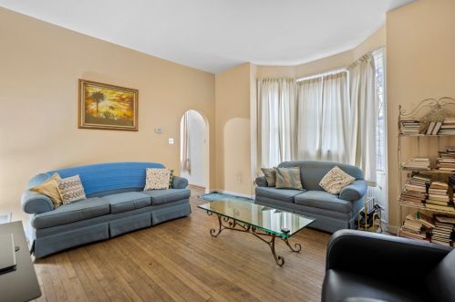 814 Jackman Ave, Pittsburgh PA  15202-2718 exterior