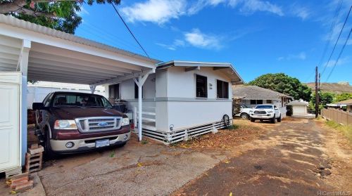 3622 Maunalei Ave, Honolulu HI 96816-2322 exterior