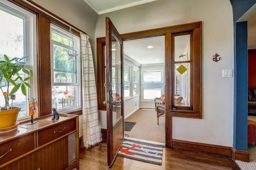 5006 Beloit Rd, Milwaukee WI 53214-5332 exterior