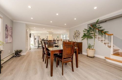 3327 Campbell Dr, Bronx NY 10465-1358 exterior