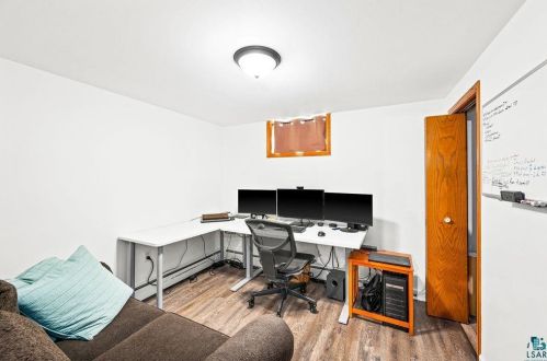 419 9th Ave, Duluth MN 55806-2256 exterior