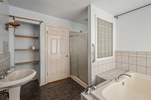 851 76 St, Chicago IL 60620-5762 exterior