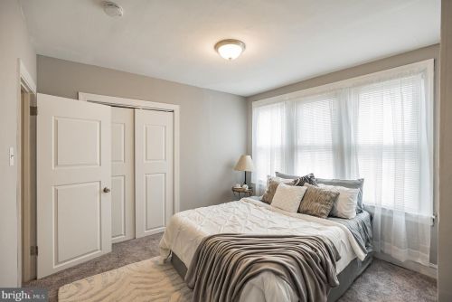 5440 Marvine St, Philadelphia PA 19141-3009 exterior