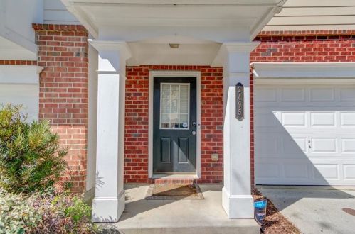 2495 Ivey Crest Cir, Tucker GA  30084-3762 exterior