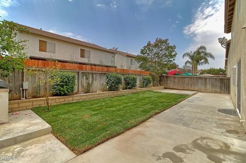 735 Kohala St, Oxnard CA  93030-8097 exterior