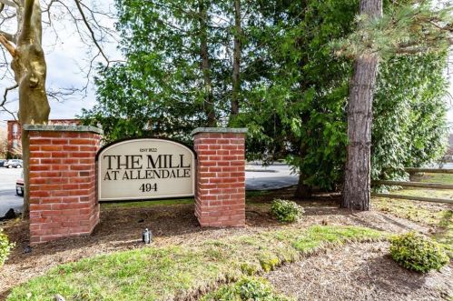 494 Woonasquatucket Ave, Providence RI  02911-1621 exterior