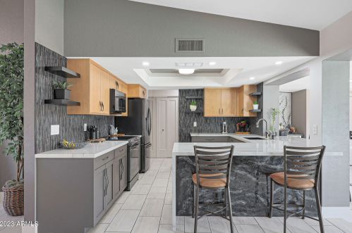 18811 12th Ave, Phoenix AZ  85027-5514 exterior