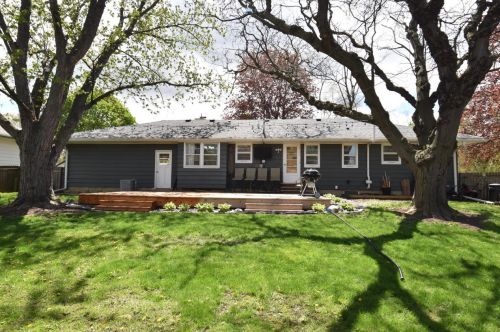 11056 Derby Ave, Milwaukee WI 53225-4558 exterior