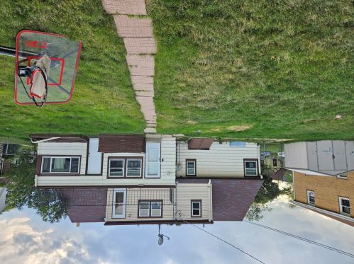 4834 91st St, Milwaukee WI  53225-4126 exterior