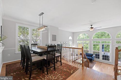 5412 Chieftain Cir, Alexandria VA 22312-2332 exterior