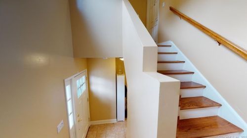 20 Charles St, Norwalk CT 06855-1001 exterior