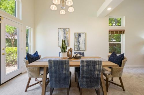 127 Conductor Way, Folsom CA 95630-8022 exterior