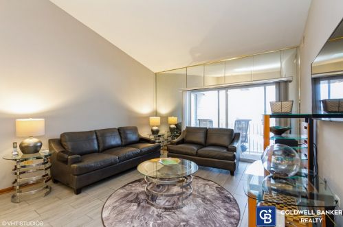 4231 76th St, Chicago, IL 60652-1290