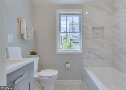 635 Emerson St, Washington DC 20017-2352 exterior