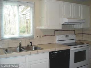 6152 Mclendon Ct, Alexandria VA  22310-1614 exterior