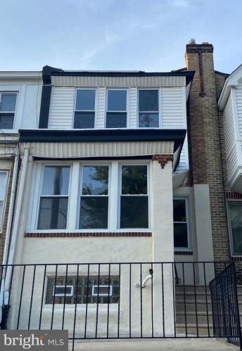 5223 Euclid St, Philadelphia PA  19131-3208 exterior
