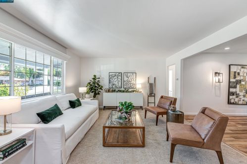 1612 Merian Dr, Concord, CA 94523-2236