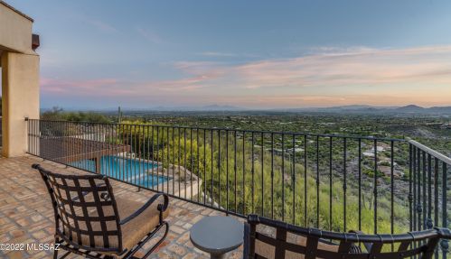 6941 Finger Rock Pl, Tucson AZ  85718-1401 exterior