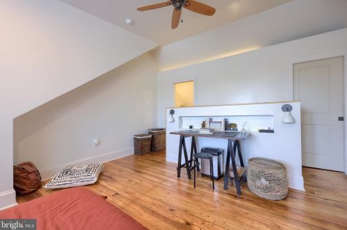 531 King St, Lancaster PA 17602-3011 exterior