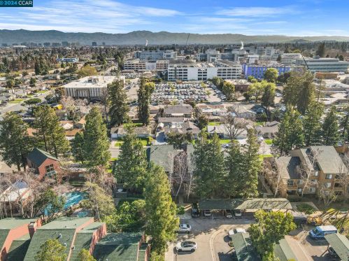 710 Teatree Ct, San Jose CA 95128-4725 exterior